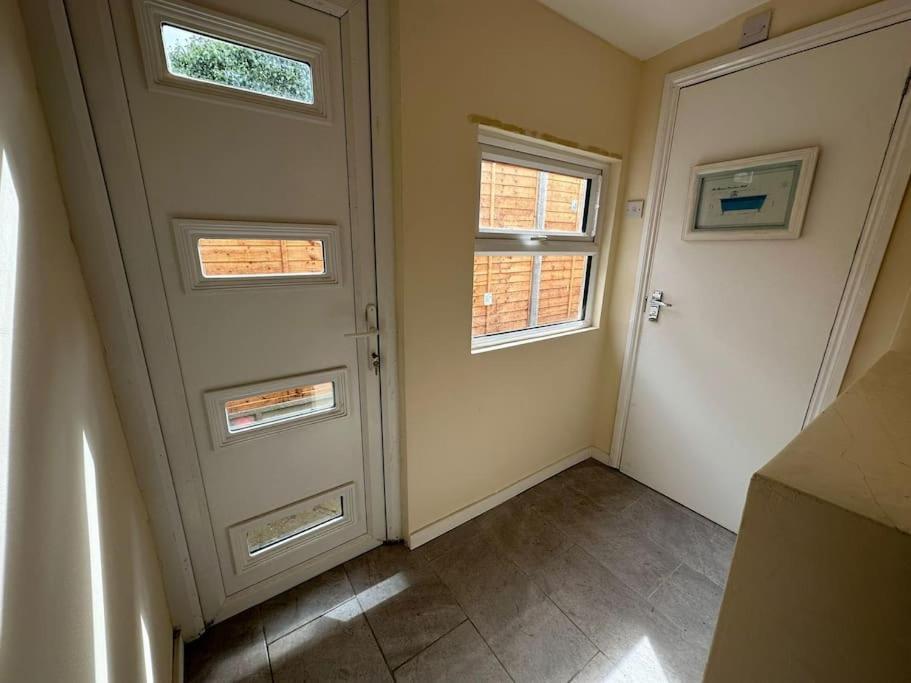 Big 3 Bedroom London House With 2 Bathroom Plumstead  Ngoại thất bức ảnh