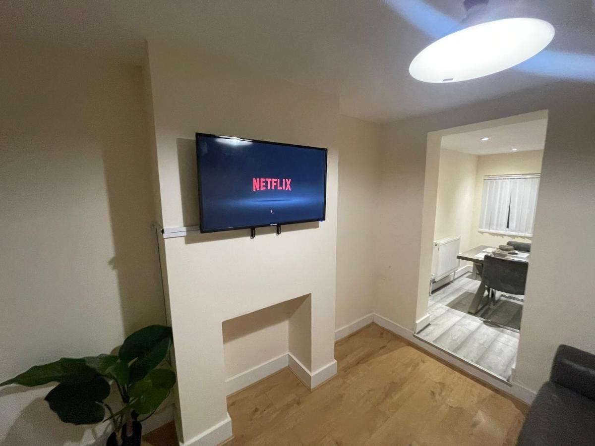 Big 3 Bedroom London House With 2 Bathroom Plumstead  Ngoại thất bức ảnh