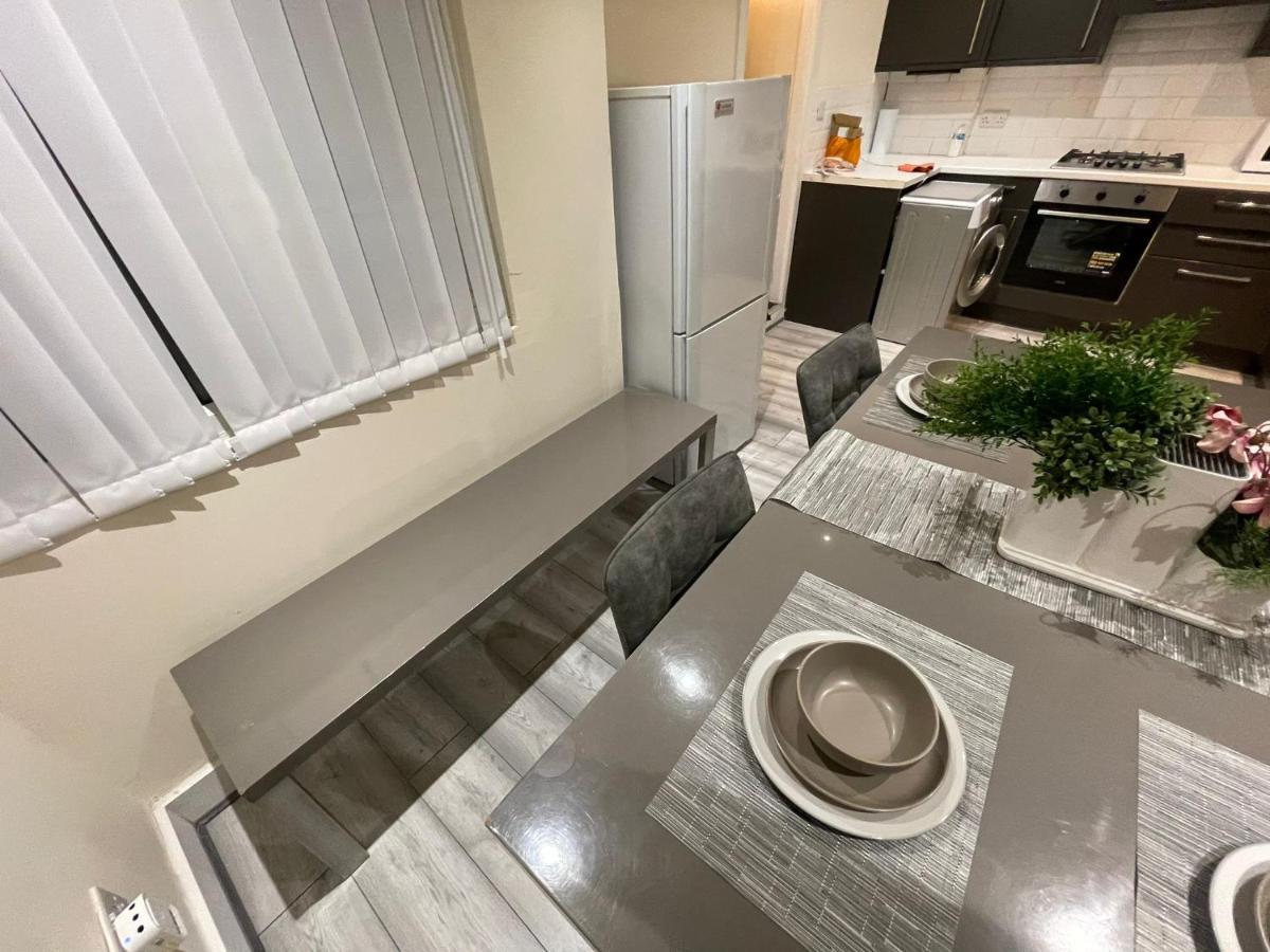 Big 3 Bedroom London House With 2 Bathroom Plumstead  Ngoại thất bức ảnh